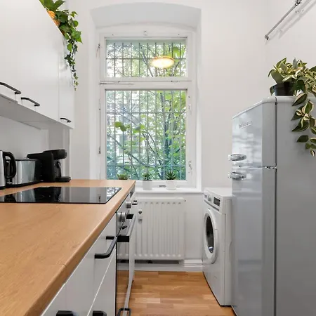 Staywell Im Colbekiez - Sauna & Zentral * Berlino