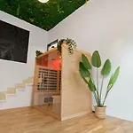 Design - Sauna & Zentral - 75 Qm * Berlin