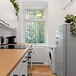 Design - Sauna & Zentral - 75 Qm * Berlin