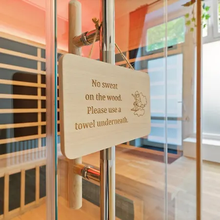 Staywell Im Colbekiez - Sauna & Zentral